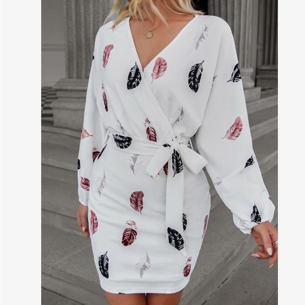Elegant Feather Print Surplice Neck Long Sleeve Belted Dress - Picture 5 of 5